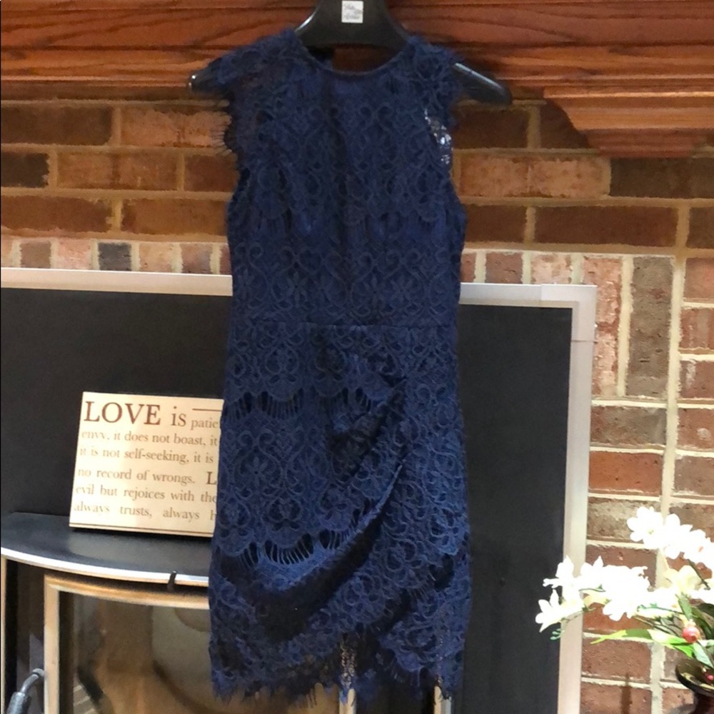 Navy tight short dress size XS